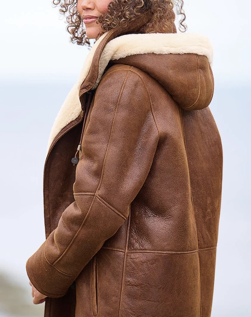 Claudine | Timeless Hooded Winter Coat